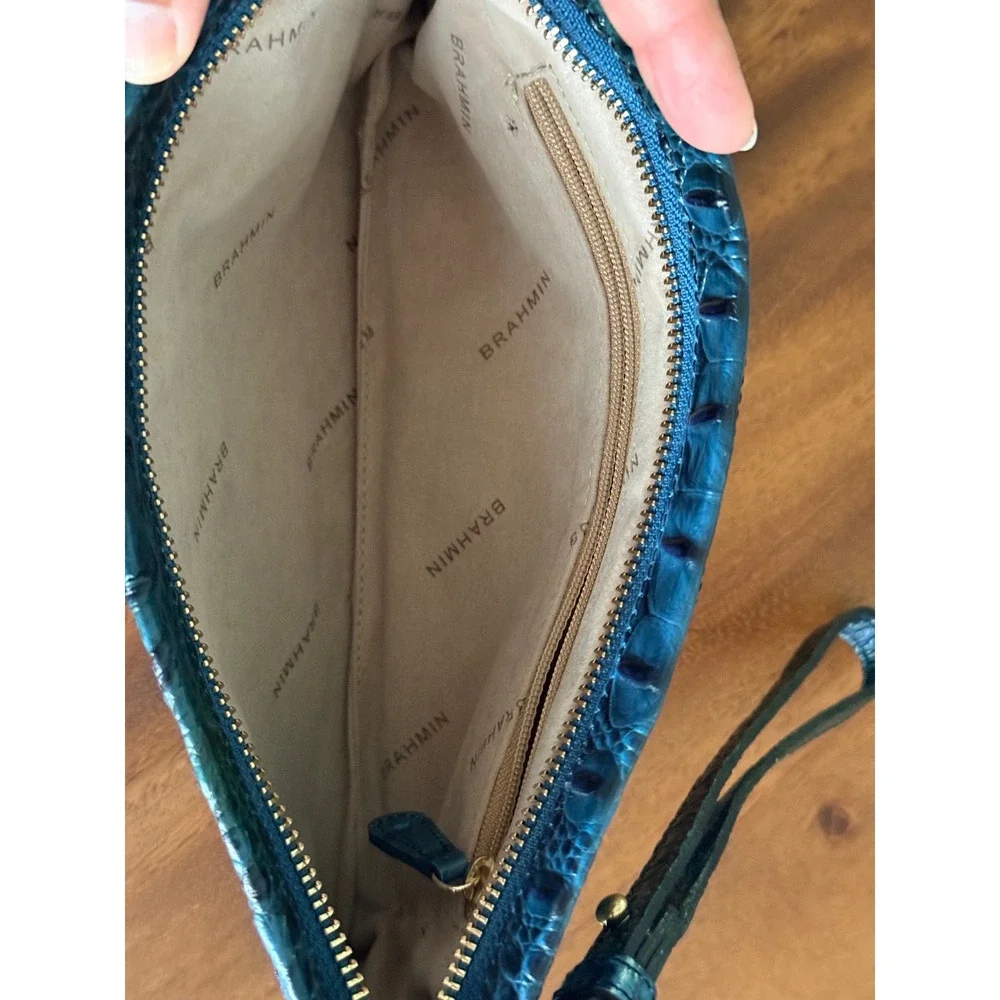 Brahmin Melbourne Peacock Blue Croc Embossed Leather Wristlet Clutch Wallet